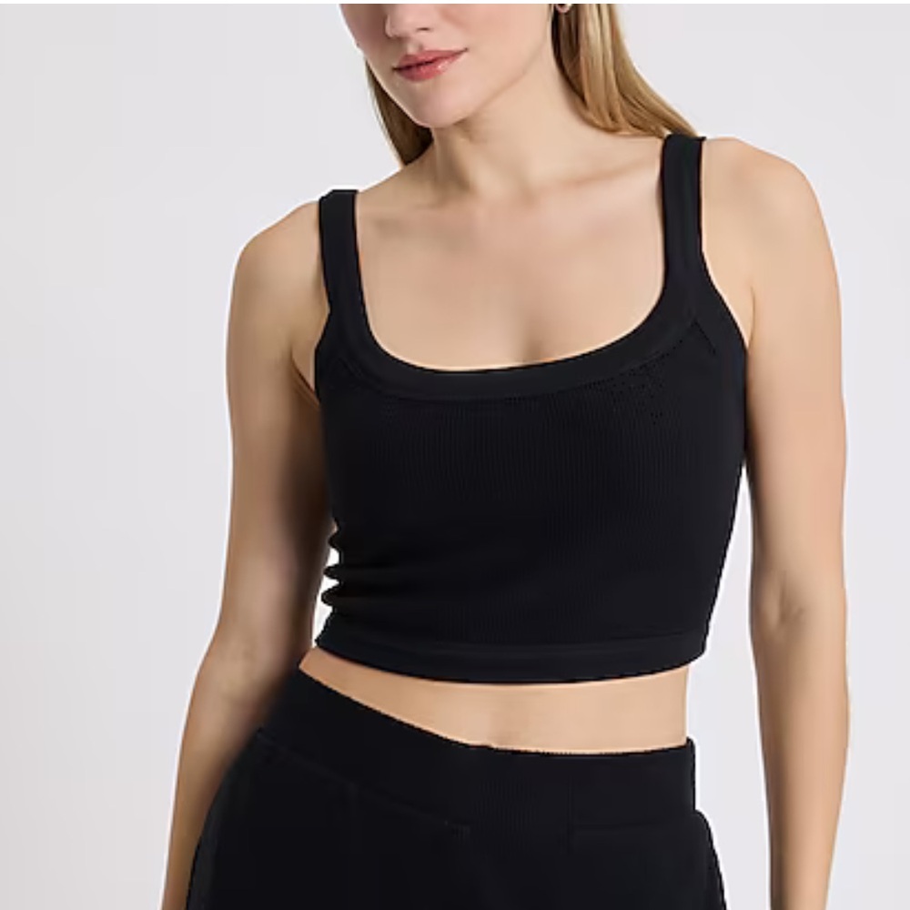 NWT Express Waffle Fitted Scoop Neck Cropped Cami